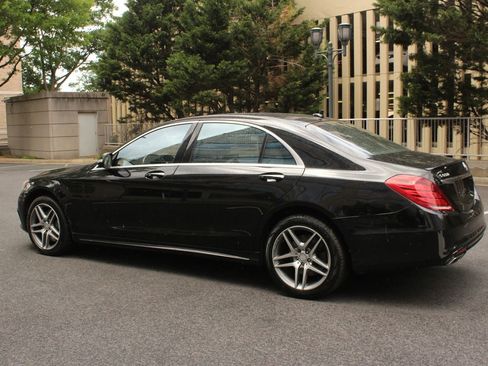 Used 2014 Mercedes-Benz S 550 Sedan image 9