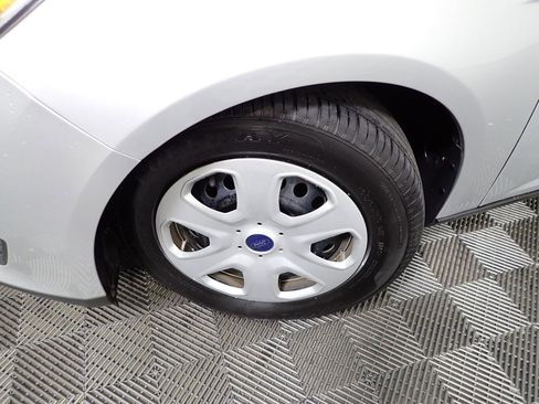 Used 2017 Ford Focus S FWD image 41