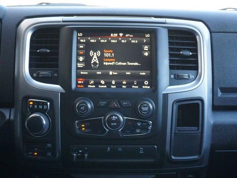 Used 2022 RAM 1500 Classic Warlock AWD/4WD image 37