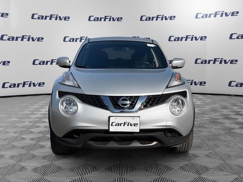 Used 2016 Nissan Juke SV w/ Cold Weather Package image 9