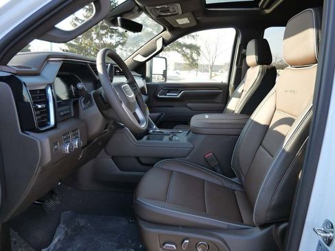 New 2026 GMC Sierra 2500 Denali w/ Denali Reserve Package image 2