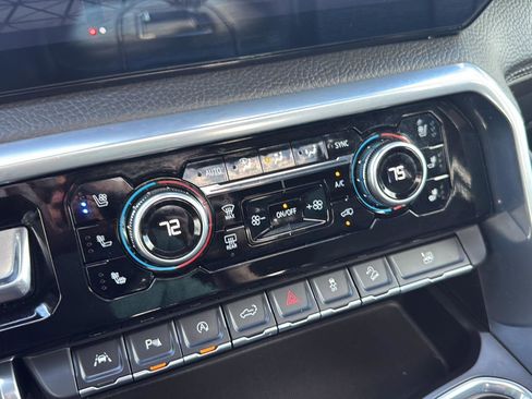 Used 2022 GMC Sierra 1500 Denali w/ Denali Reserve Package image 24