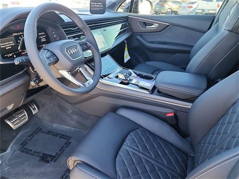 New 2026 Audi SQ7 Premium Plus image 21