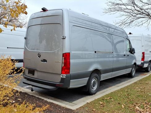 New 2025 Mercedes-Benz Sprinter 2500 image 22