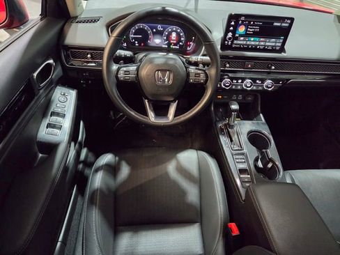 Used 2023 Honda Civic Touring image 11