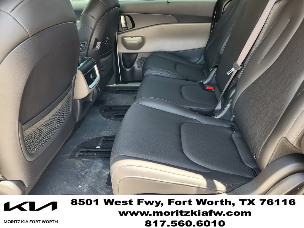 New 2026 Kia Carnival EX FWD image 19
