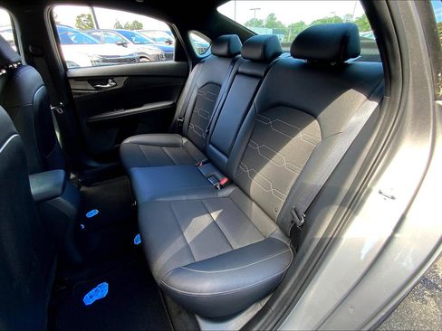 Used 2023 Kia Forte GT-Line image 28