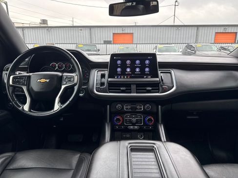 Used 2021 Chevrolet Suburban LT AWD/4WD image 12