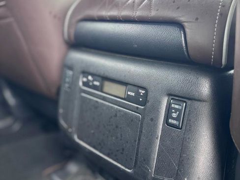 Used 2015 INFINITI QX80 4WD w/ Limited Package image 16