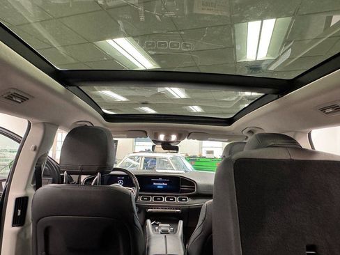 Used 2023 Mercedes-Benz GLS 450 4MATIC image 26