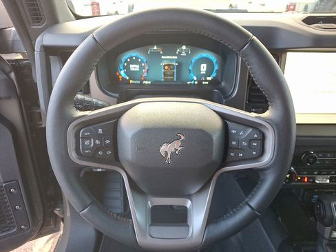 New 2025 Ford Bronco Badlands AWD/4WD image 9
