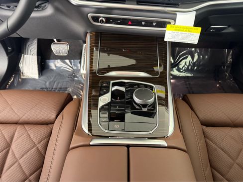 New 2026 BMW X5 xDrive40i w/ M Sport Package image 15