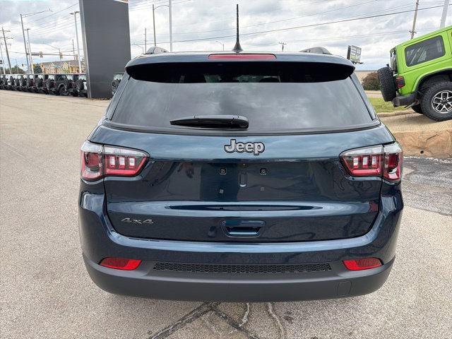 New 2026 Jeep Compass Latitude AWD/4WD image 7