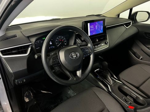 Used 2026 Toyota Corolla LE FWD image 12