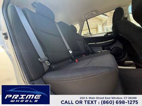 Used 2017 Subaru Outback 2.5i Premium AWD/4WD image 15