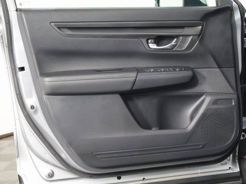 Used 2023 Honda CR-V EX image 12
