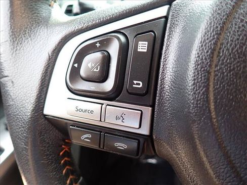 Used 2016 Subaru Crosstrek 2.0i Premium w/ Moonroof Package AWD/4WD image 21