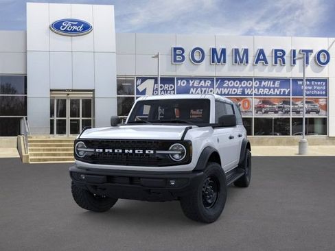 New 2026 Ford Bronco Outer Banks AWD/4WD image 2