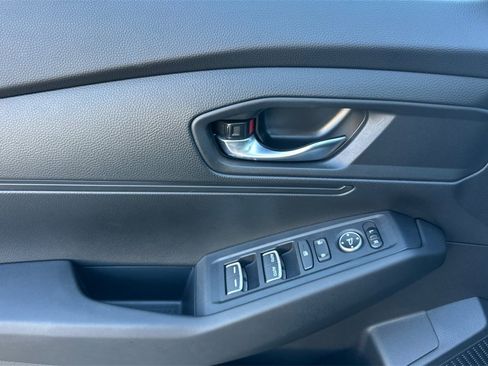 Certified 2025 Honda Accord LX image 11