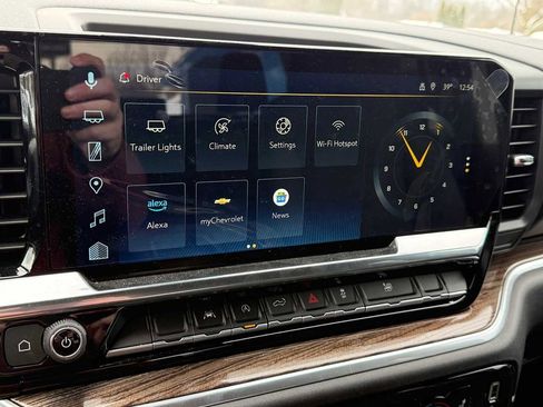 Used 2025 Chevrolet Silverado 1500 LT image 49