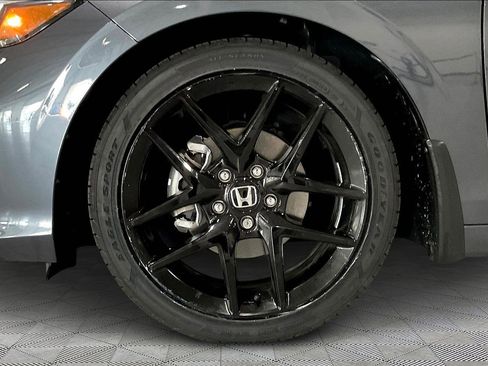 Used 2025 Honda Civic Sport image 33
