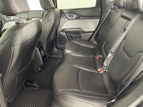 Used 2023 Jeep Compass Latitude w/ Sun and Sound Group image 17