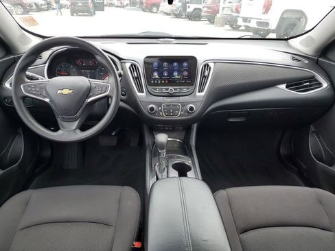 Used 2024 Chevrolet Malibu LT image 12