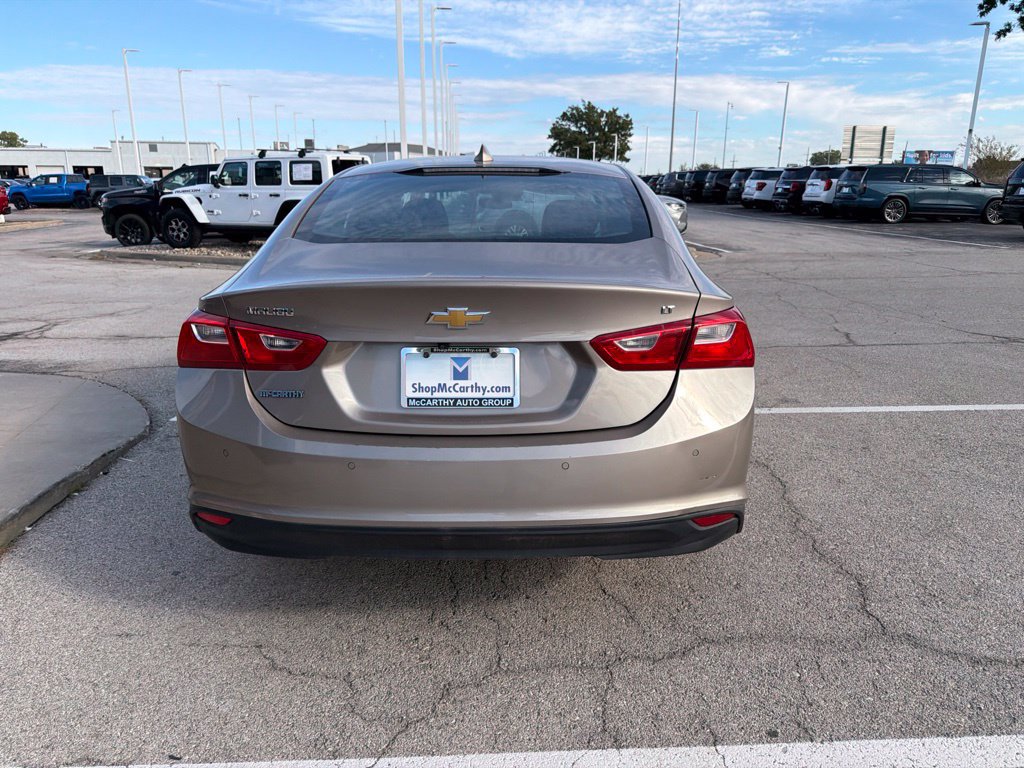 Used 2024 Chevrolet Malibu LT FWD image 4