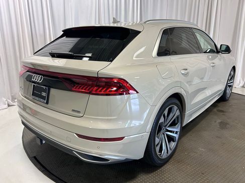 Used 2022 Audi Q8 Prestige AWD/4WD image 30