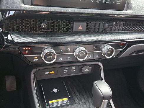 Used 2024 Honda CR-V Sport Touring image 15