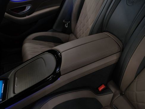 Used 2022 Mercedes-Benz AMG GT 53 image 31