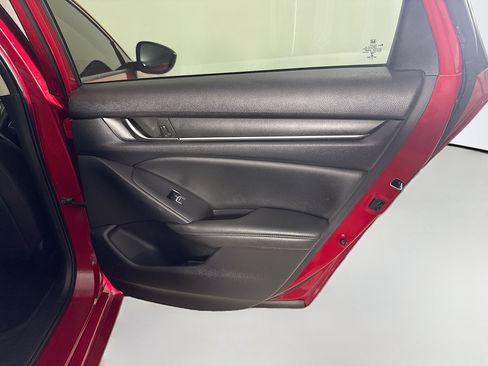Used 2021 Honda Accord Sport Special Edition image 28