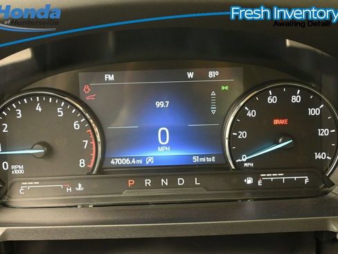 Used 2021 Ford Explorer XLT RWD image 16