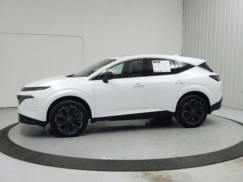 Used 2025 Nissan Murano Platinum w/ Cargo Package AWD/4WD image 4