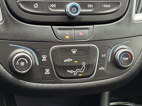 Used 2024 Chevrolet Malibu LS FWD image 14