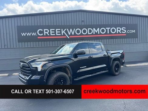 Used 2024 Toyota Tundra SR5 AWD/4WD image 1