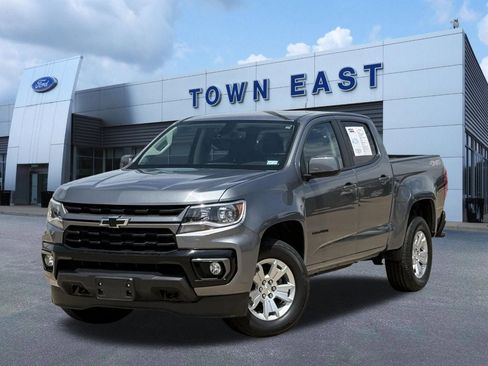 Used 2022 Chevrolet Colorado LT w/ LT Convenience Package AWD/4WD image 1