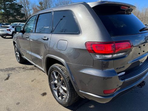 Used 2021 Jeep Grand Cherokee Limited image 10