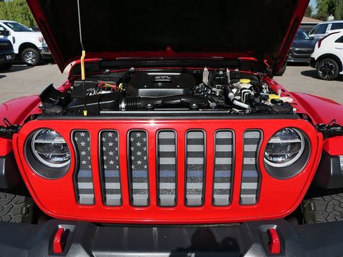 Used 2021 Jeep Wrangler Unlimited Rubicon AWD/4WD image 25
