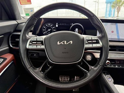 Used 2023 Kia Telluride SX Prestige AWD/4WD image 16