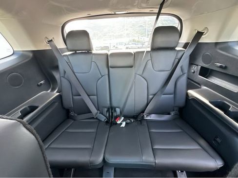 Used 2024 Kia Telluride SX Prestige AWD/4WD image 35