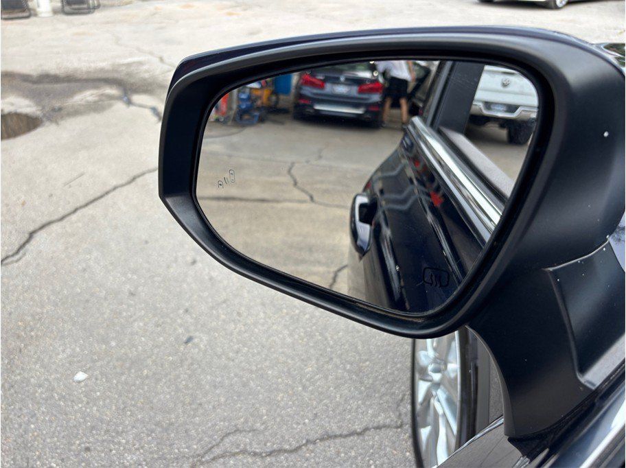 Used 2020 Toyota Highlander Limited AWD/4WD image 19