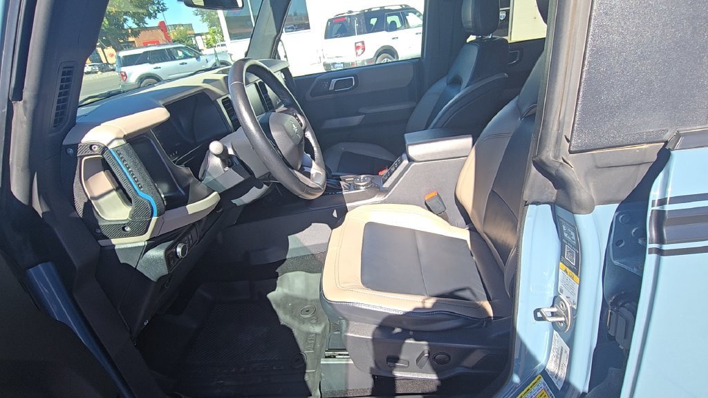 Used 2022 Ford Bronco Wildtrak AWD/4WD image 11