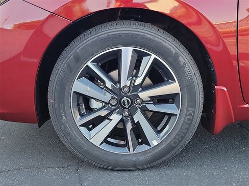 New 2025 Nissan Versa SV w/ Trunk Package image 4