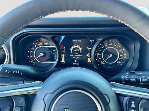 Used 2024 Jeep Wrangler Sahara w/ Technology Group image 12