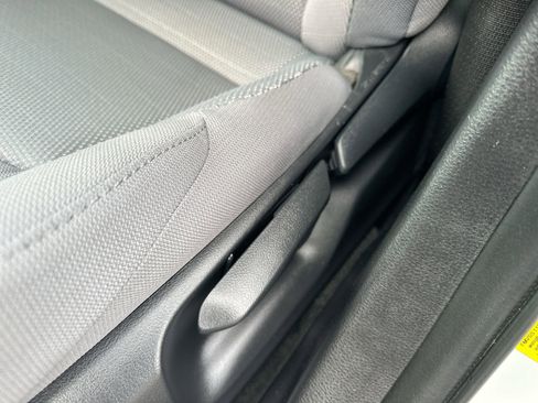 Used 2024 Toyota Corolla SE image 12