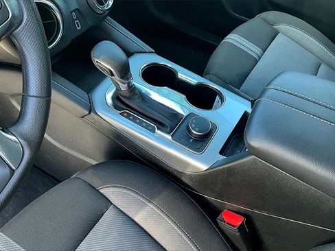 Used 2025 Chevrolet Blazer LT w/ Redline Edition image 5