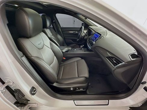 Used 2023 Cadillac CT5 Sport RWD image 28