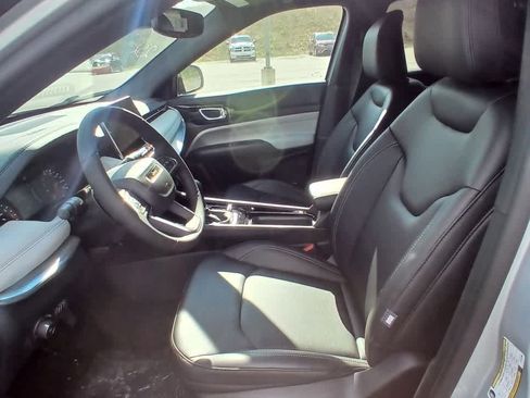 New 2026 Jeep Compass Limited AWD/4WD image 10