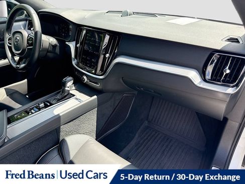 Used 2019 Volvo S60 T6 R-Design AWD/4WD image 36